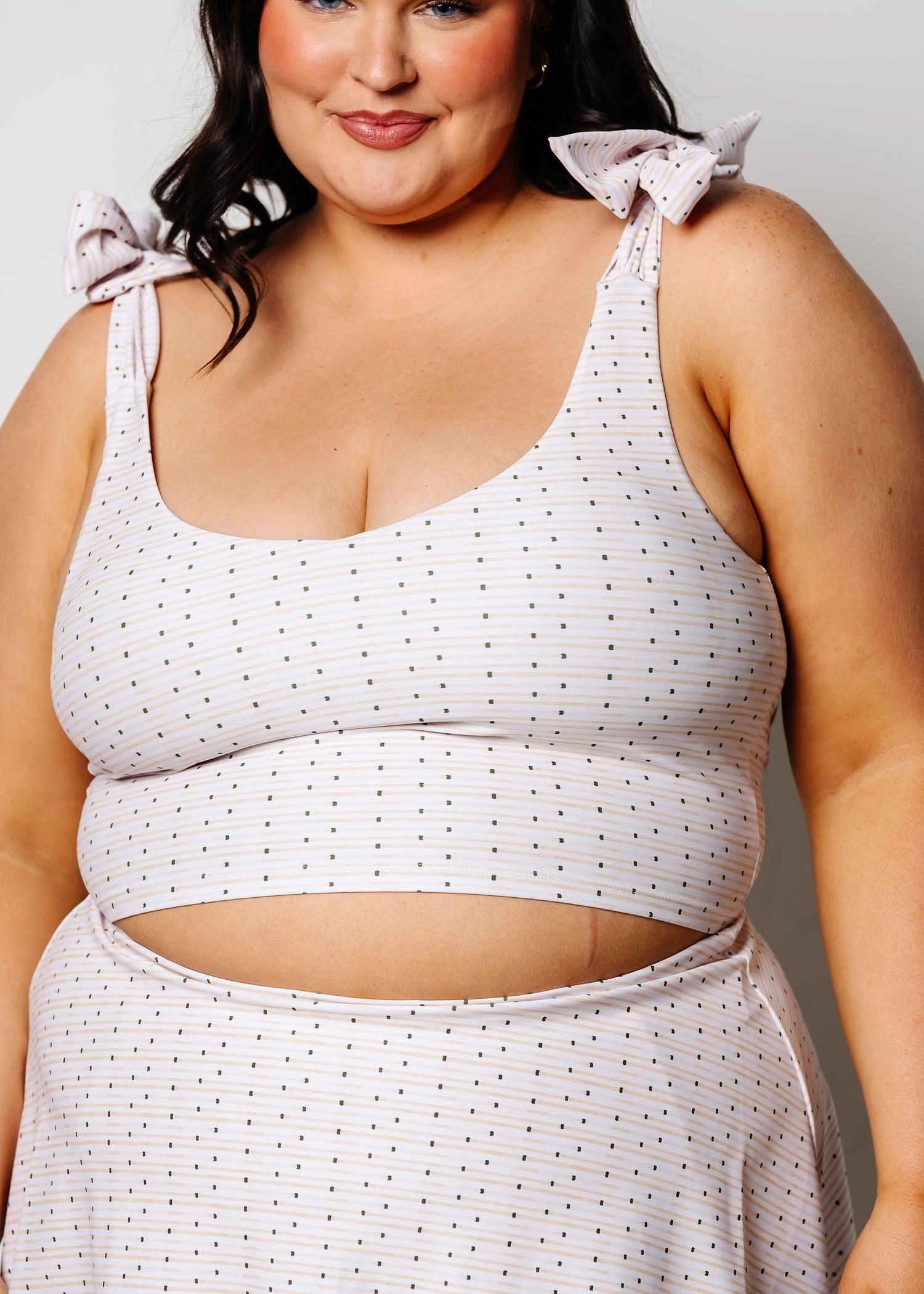 All Neutral | Knot Top