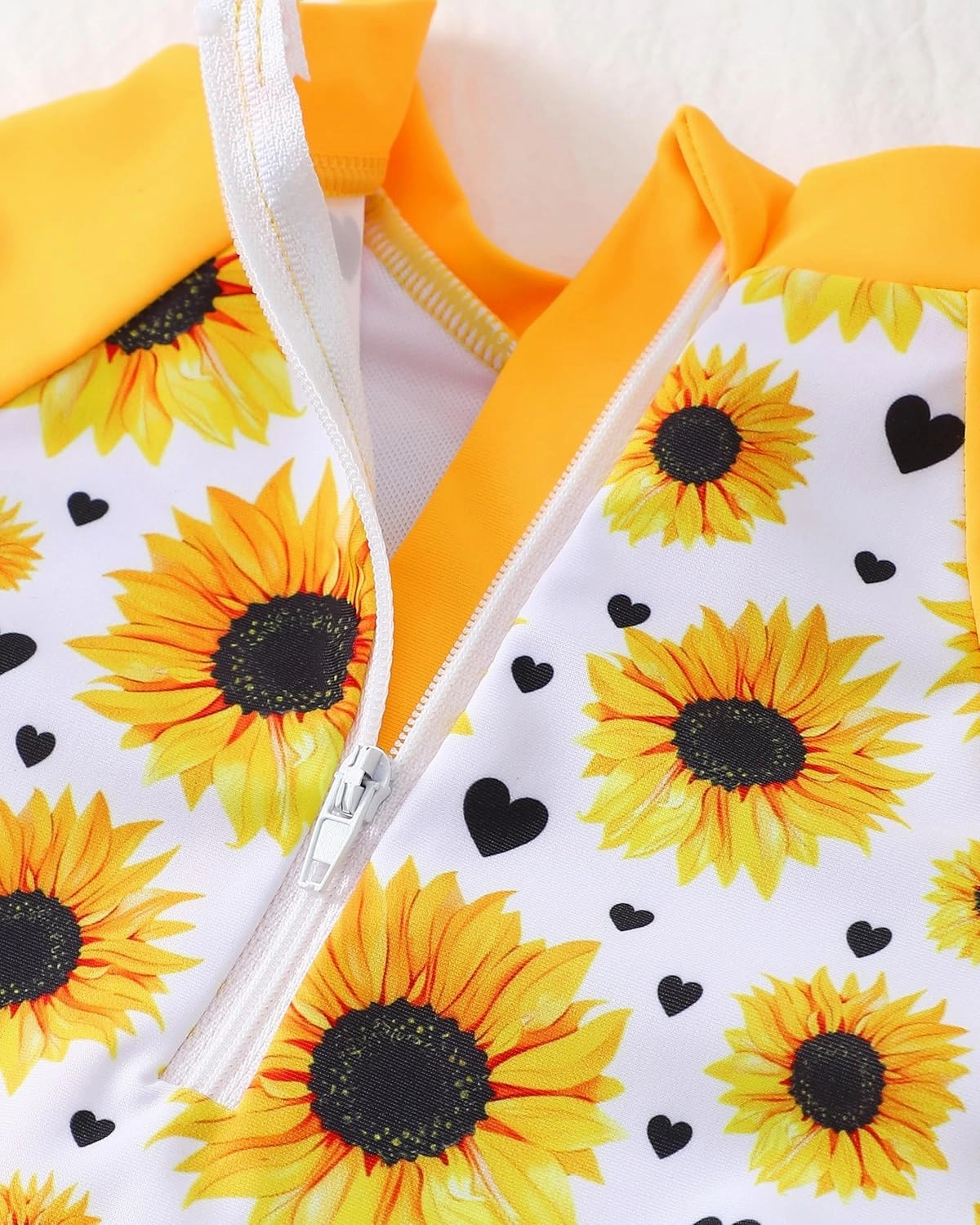 Baby Girl Swimsuit Long Sleeve One-Piece Swimwear with Hat Rash Guard Ruffle Floral Zipper Beach Infant Bathing Suit