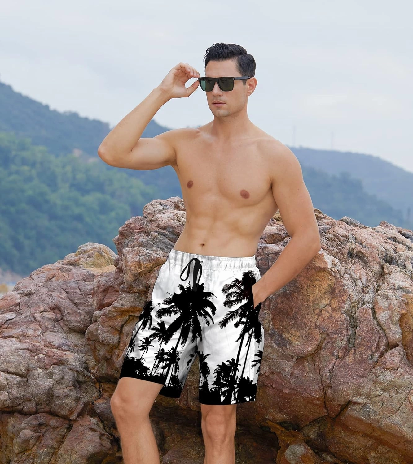Belovecol Mens Swim Trunks Summer Cool Quick Dry Board Shorts Bathing Suit with Side Pockets Mesh Lining S-3XL