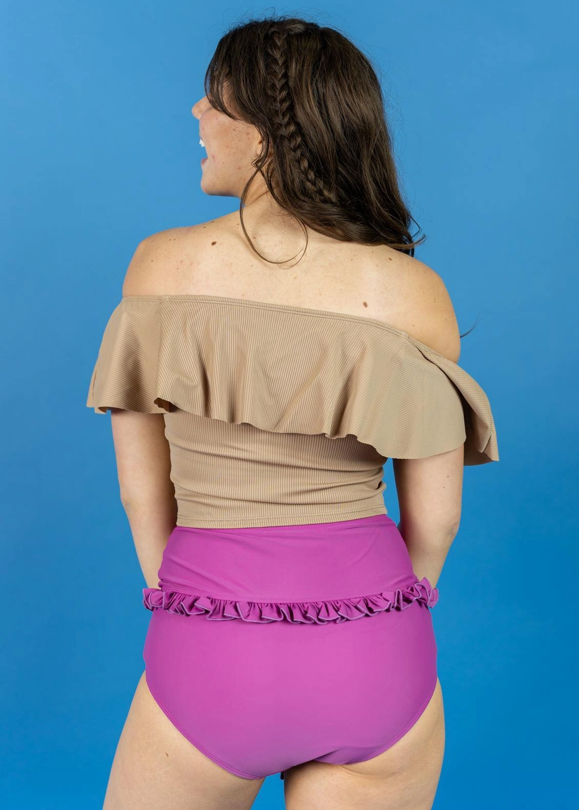 Berry | Mid-Ruffle Bottoms