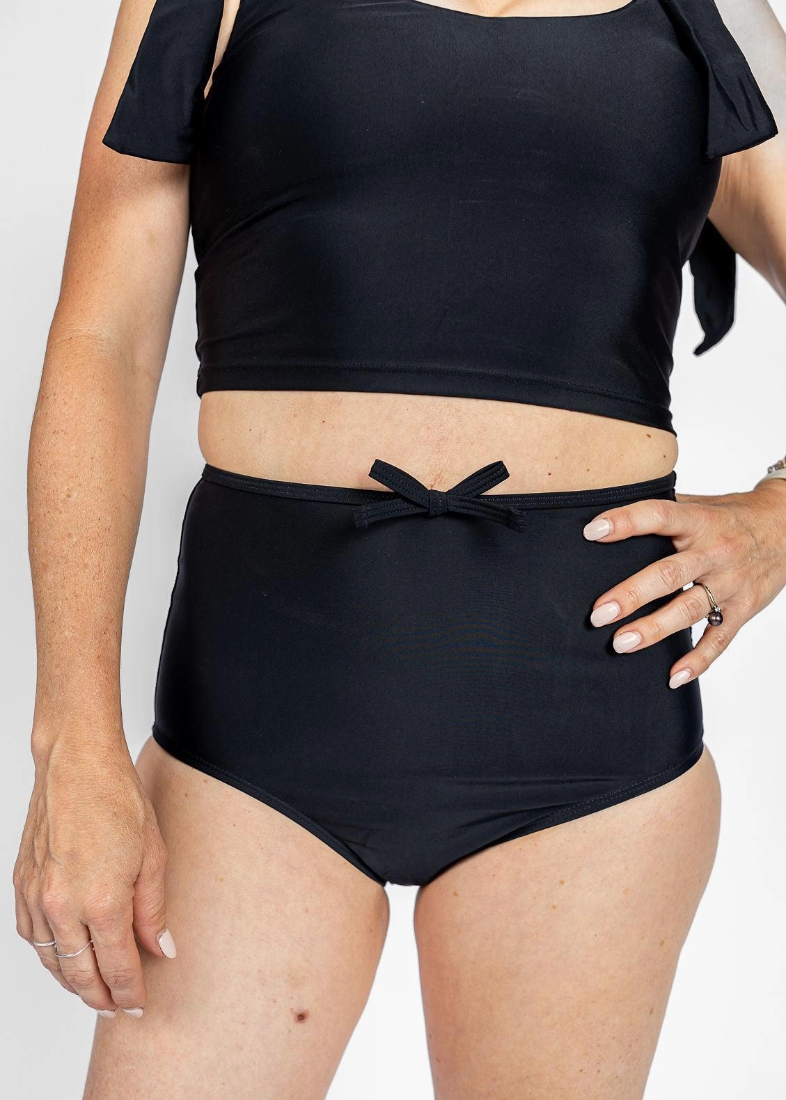 Black | Bow Bottoms
