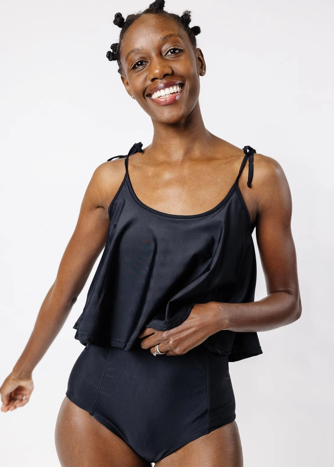 Black | Extended High-Waisted Bottoms