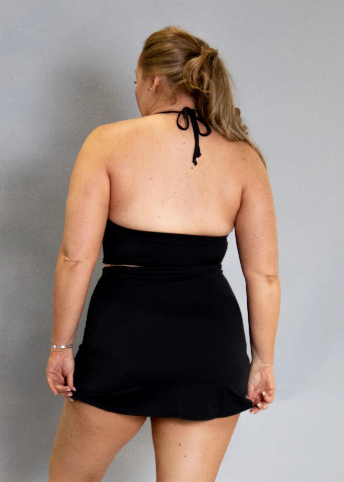 Black | High-Waisted Skirt
