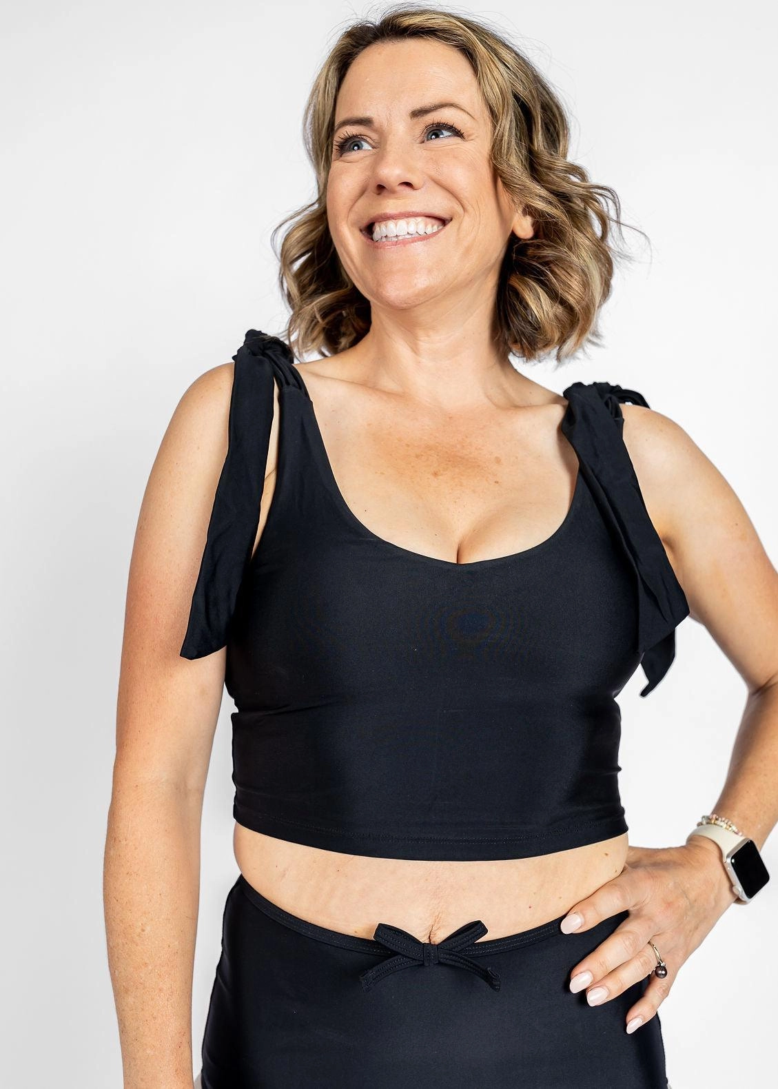 Black | Knot Top