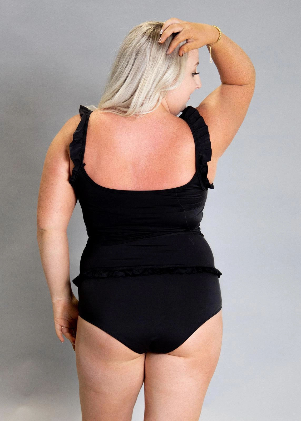 Black | Mid-Ruffle Bottoms