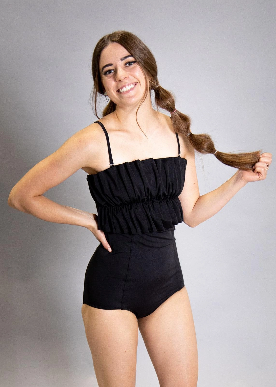 Black | Oversized Ruffle Top