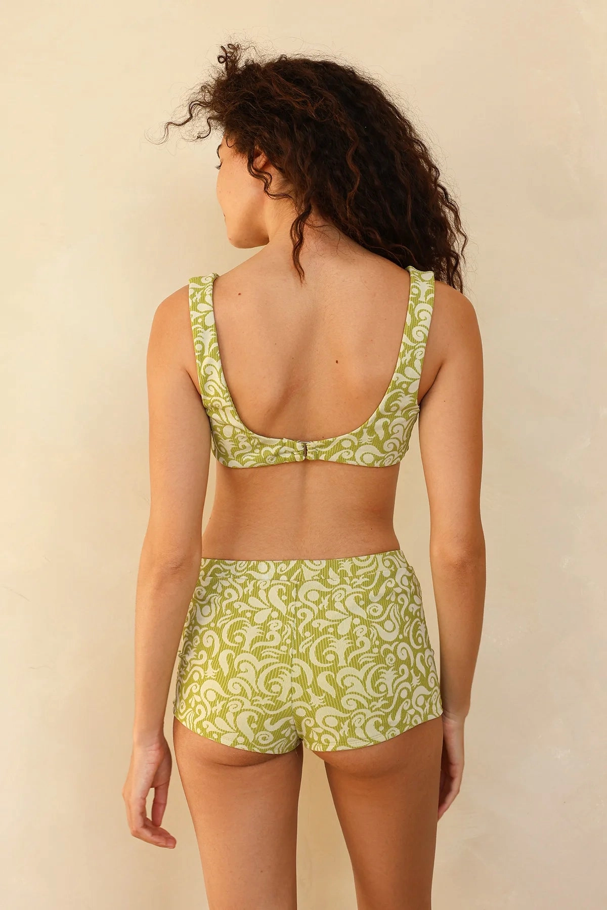 Farrah Elastic Waist Booty Short