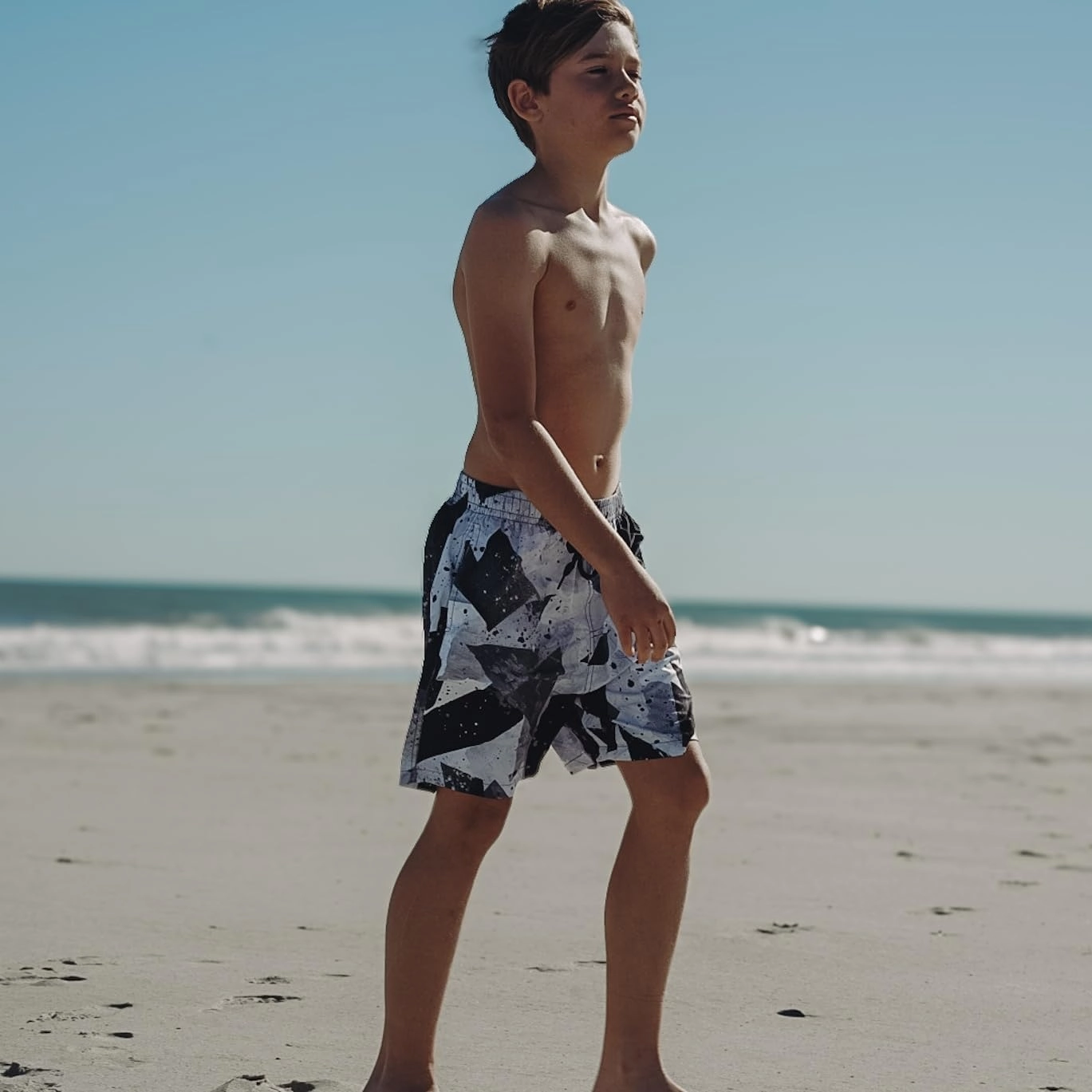 Idgreatim 5-16T Boys Swim Trunks with Compression Liner Summer Beach Quick Dry Swimsuit Bathing Suit