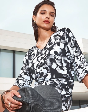 Island Beach Dress - Black and White