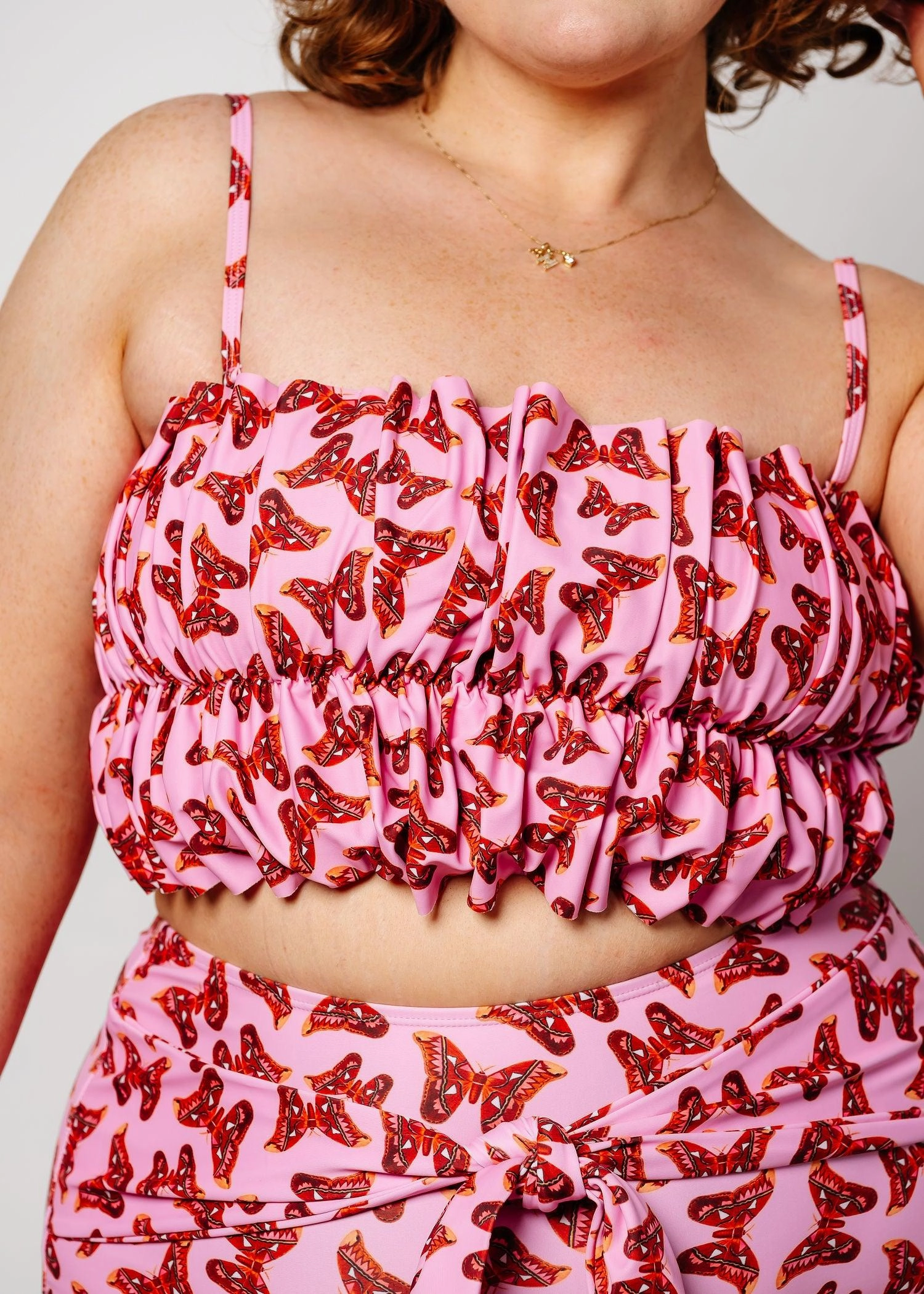 Metamorphosis | Oversized Ruffle Top
