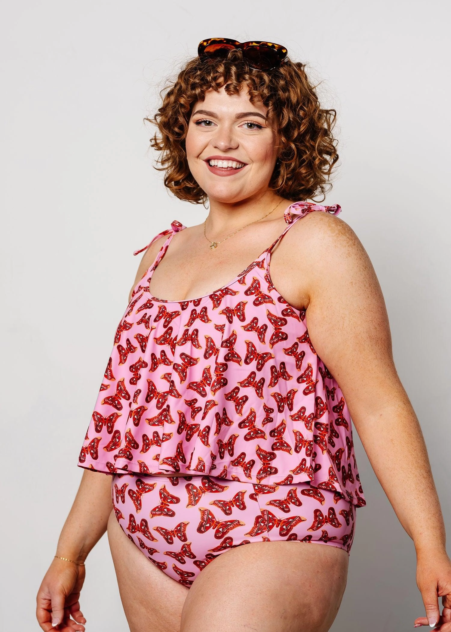 Metamorphosis | Swing Top