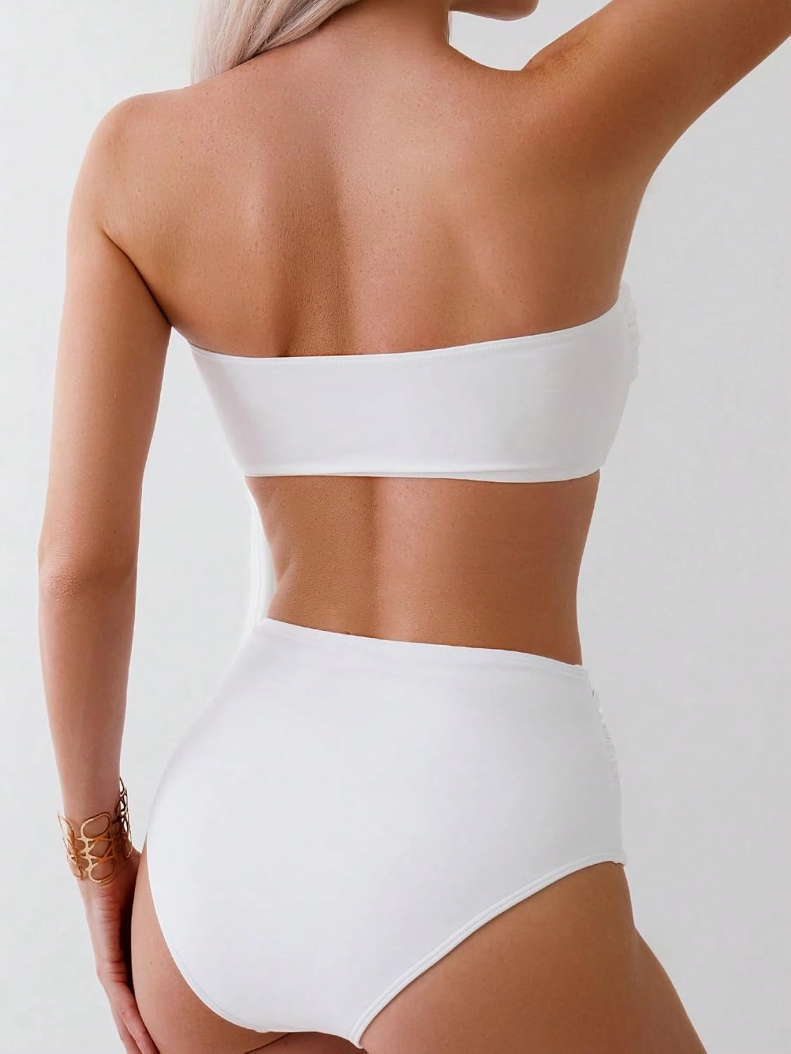 OYOANGLE Women's 3D Flower Ruched Strapless Bandeau Swimsuit Two Piece Mid Rise Bathing Suits