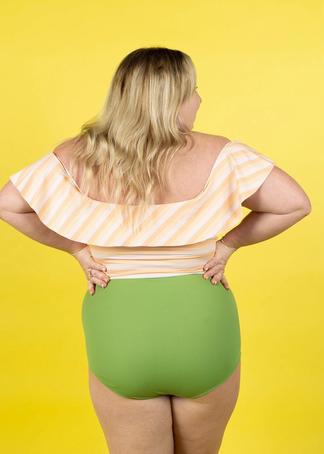 Peachy Stripe | Ruffled Around Top