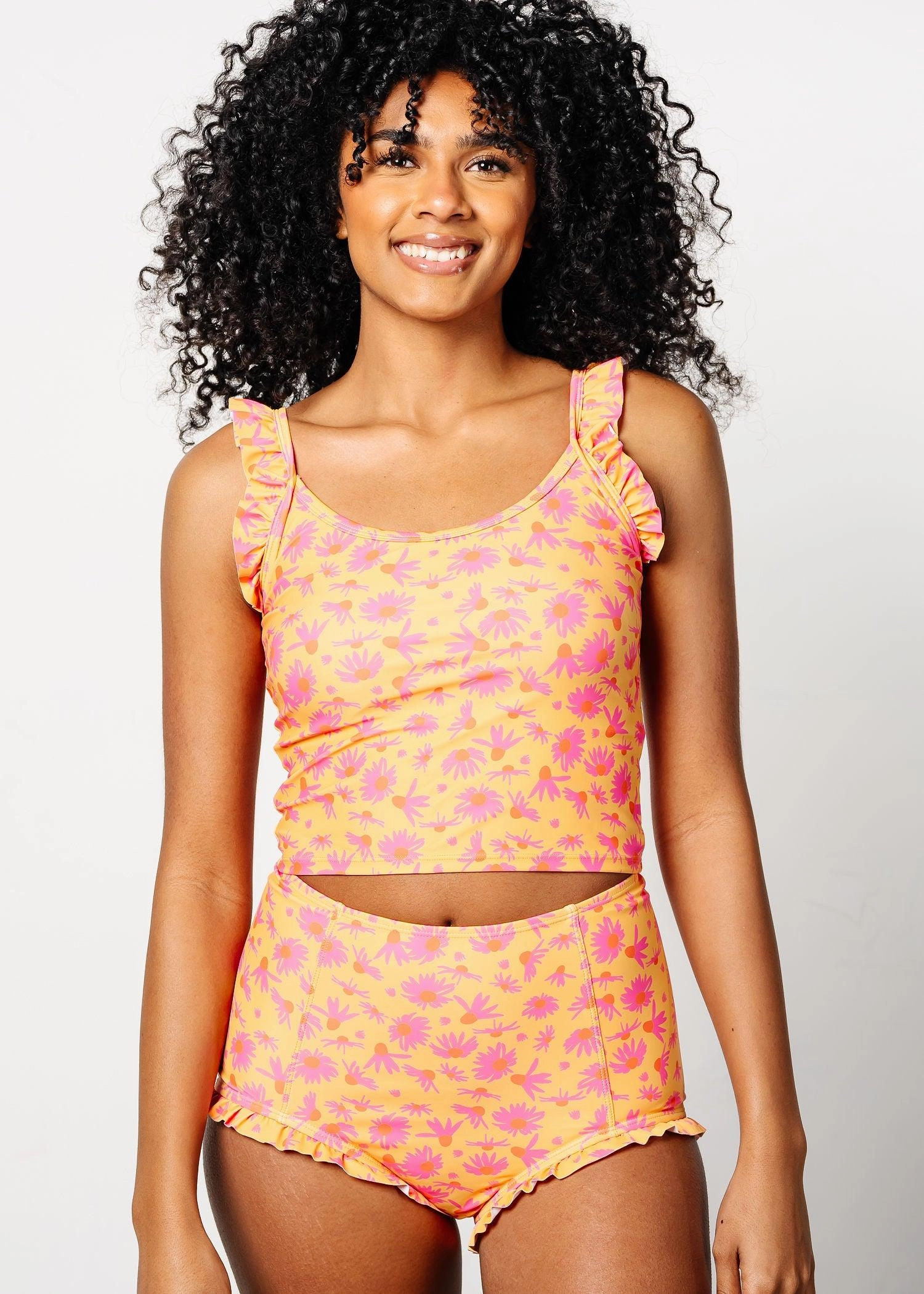 Playful Daisies | Flutter Top