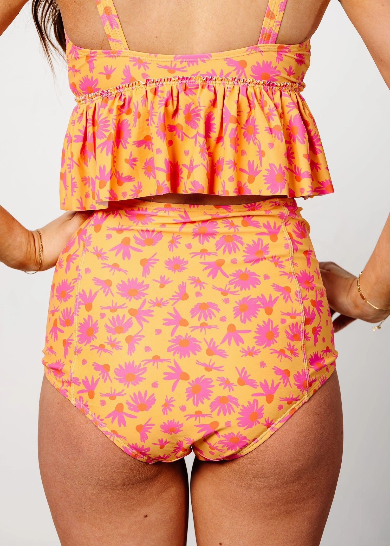 Playful Daisies | High-Waisted Bottoms