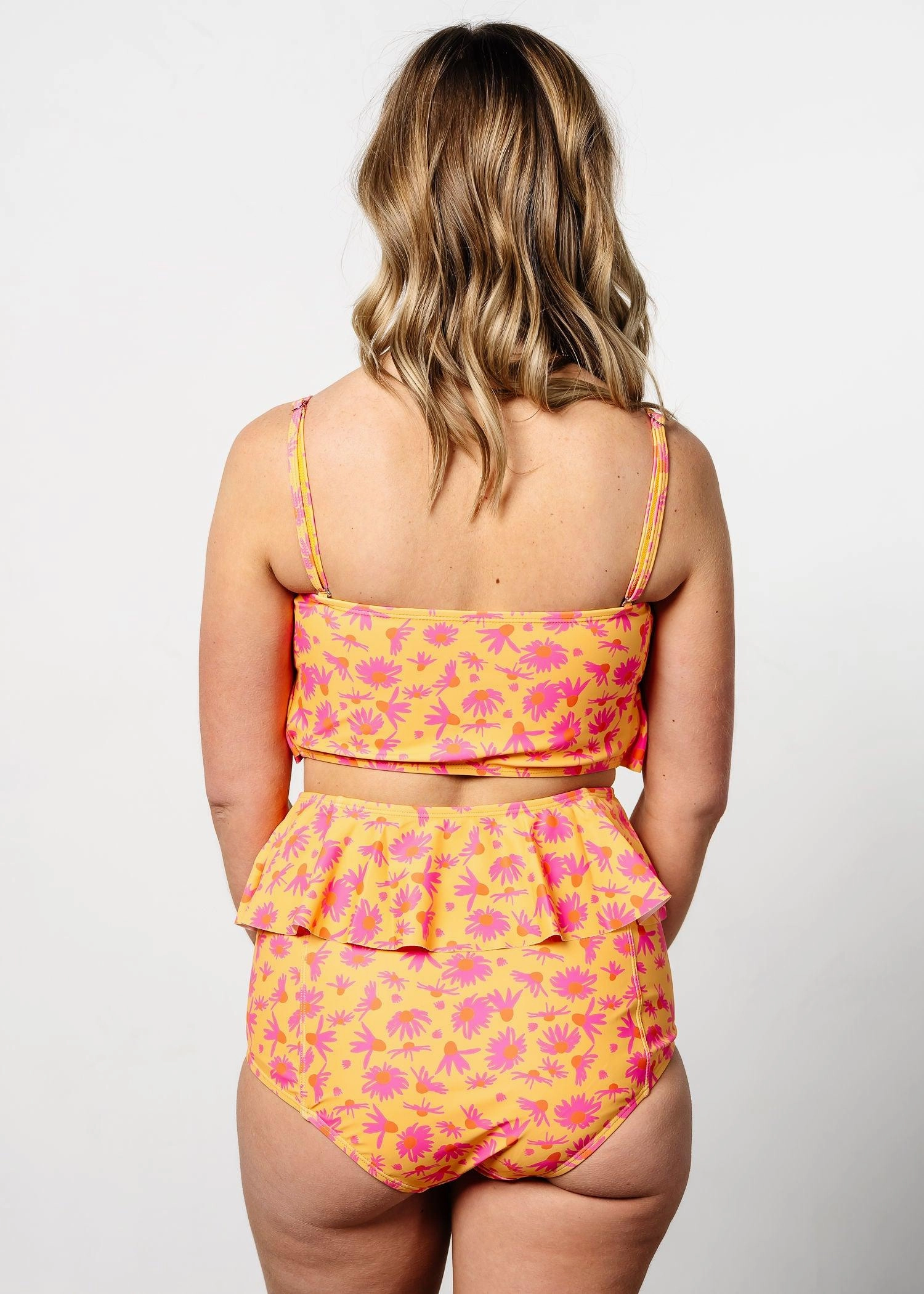 Playful Daisies | Oversized Ruffle Top