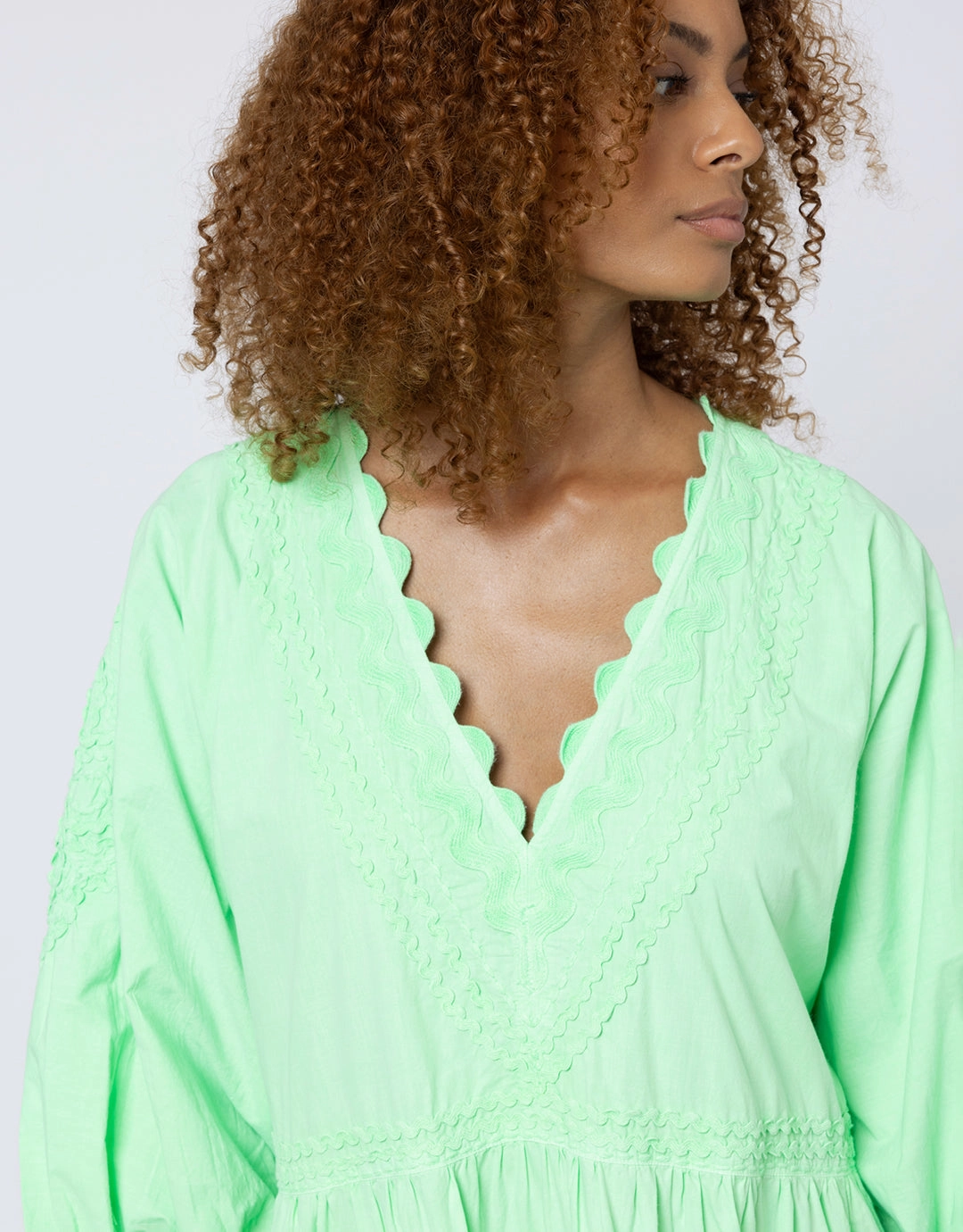 Poplin V-Neck Loose Maxi Dress with Ric-Rac - Apple