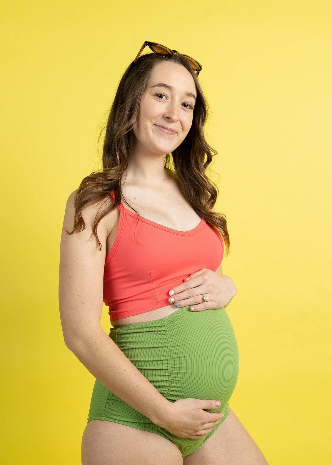 Ribbed Spring Green | Maternity Bottoms