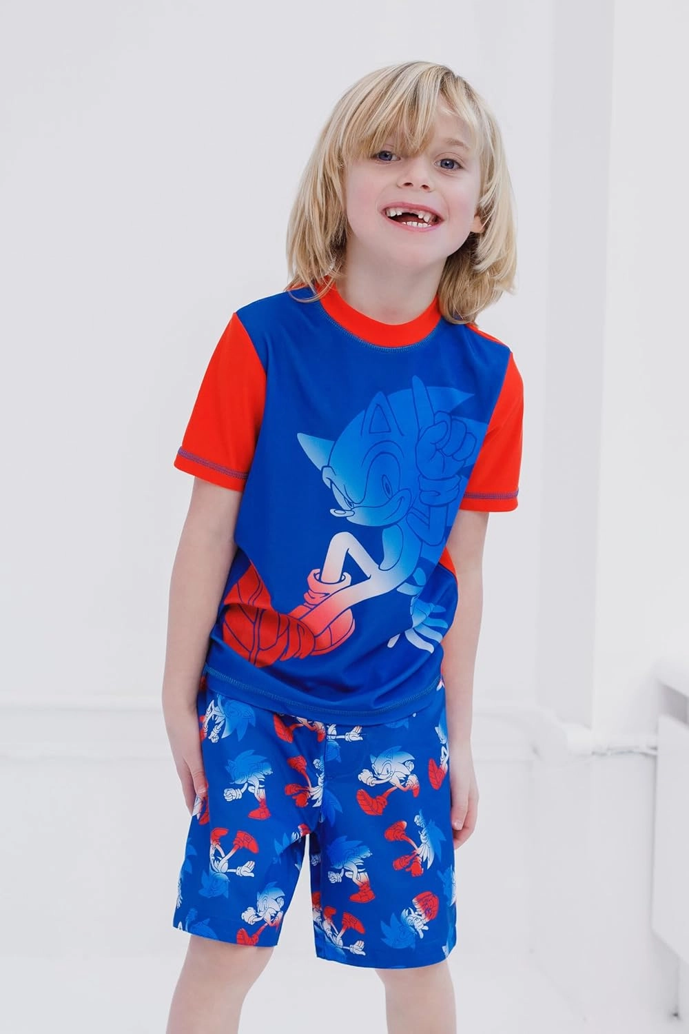 SEGA Sonic The Hedgehog Pullover Rash Guard and Swim Trunks Outfit Set Little Kid to Big Kid