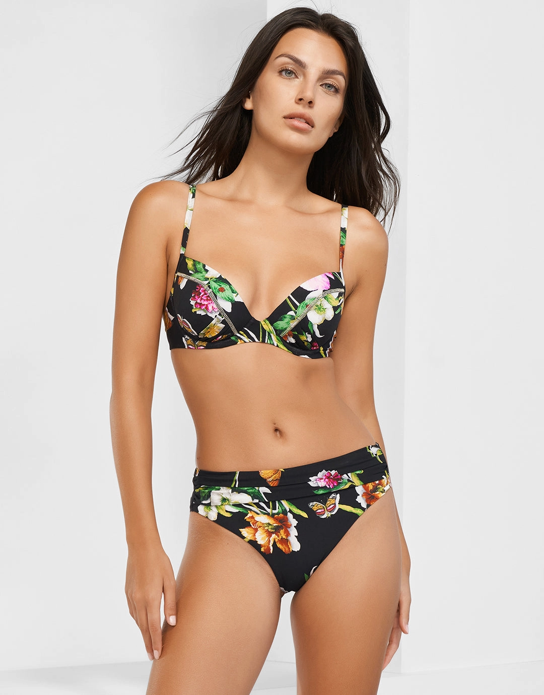 Siciliana Underwired Moulded Bikini Top - Black-Brights