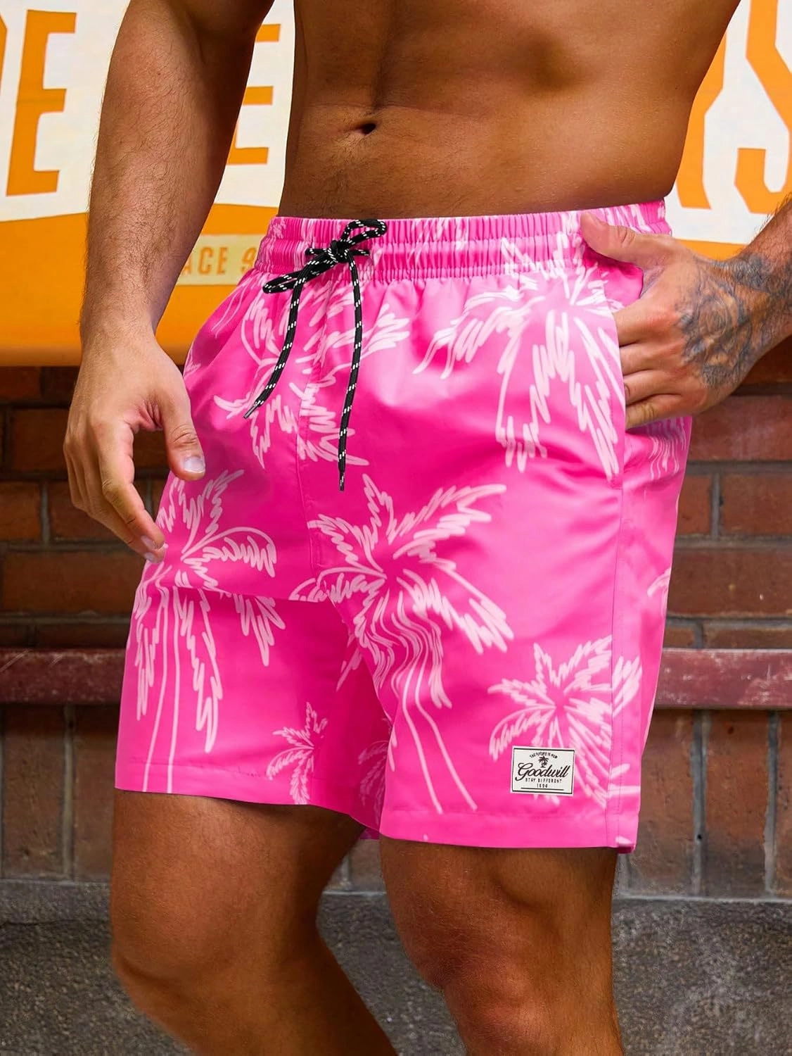 Verdusa Men's Drawstring Waist Swimwear Beach Shorts Swim Trunks with Pockets