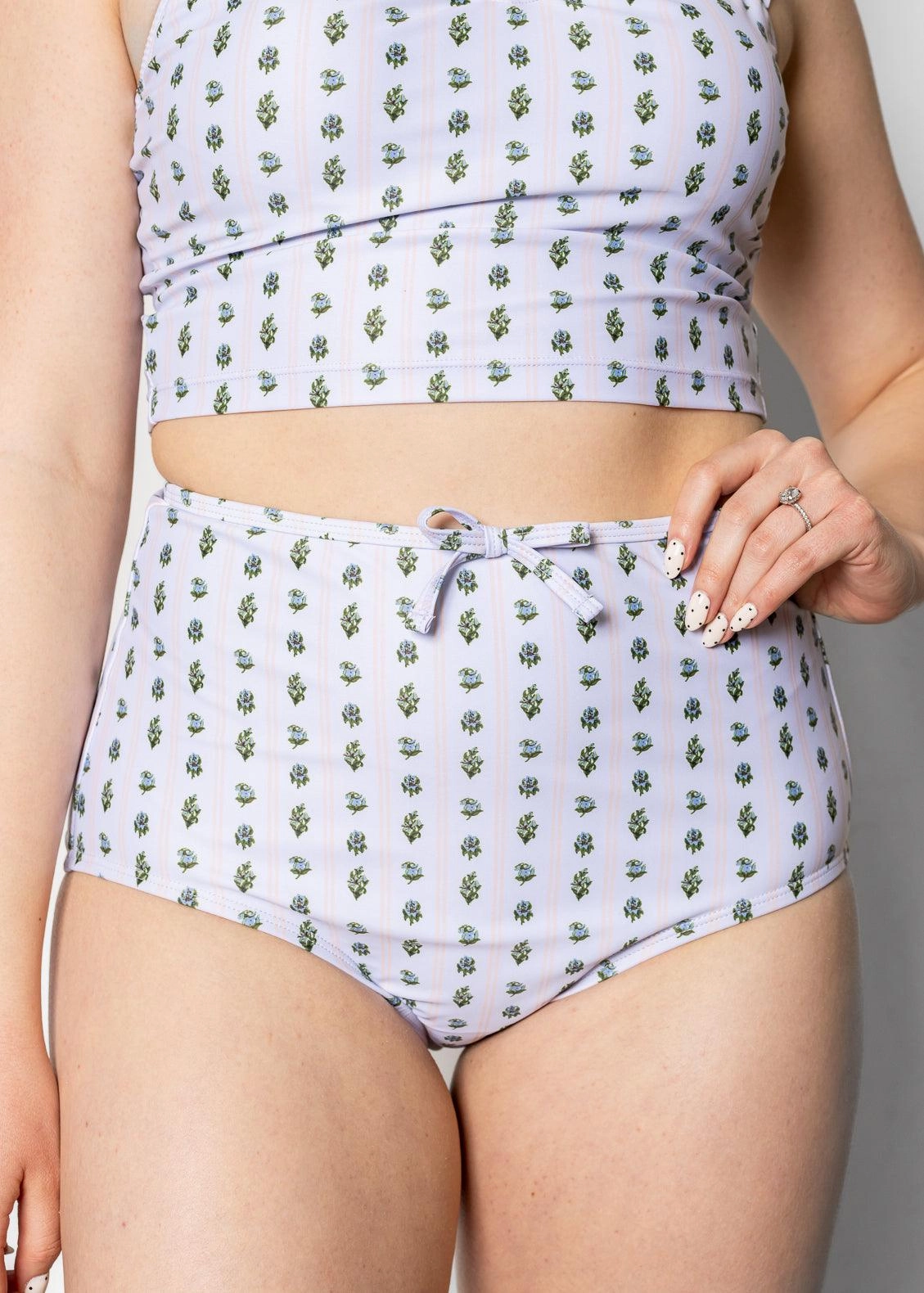 Vintage Blooms | Bow Bottoms