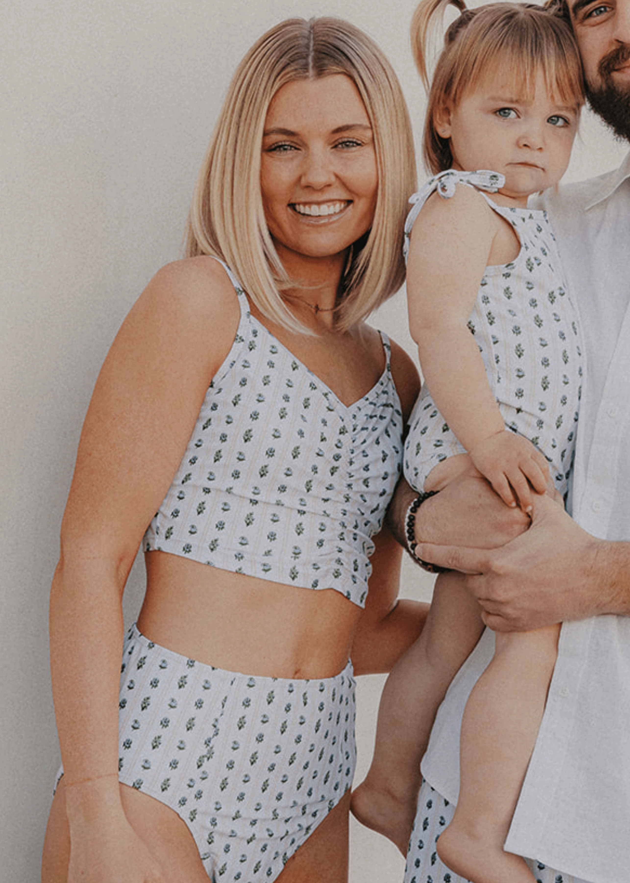 Vintage Blooms | Centered Top