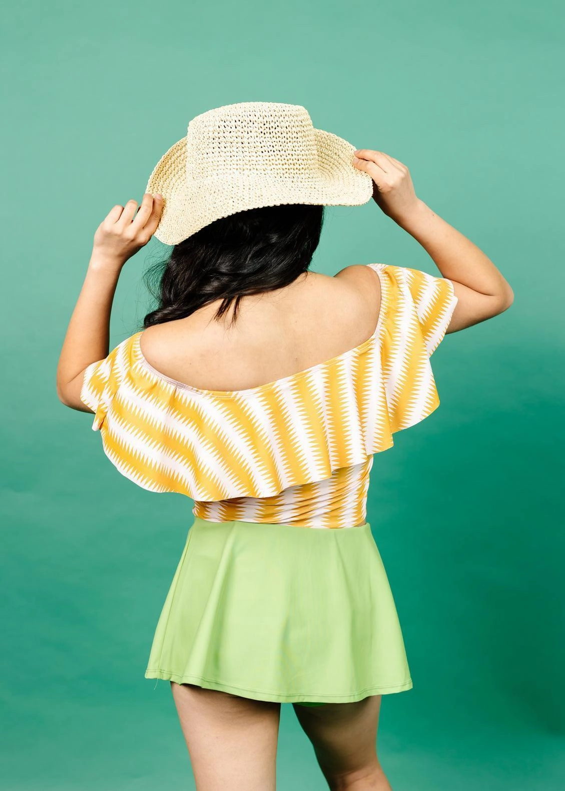 Vintage Triangles | Ruffled Around Top